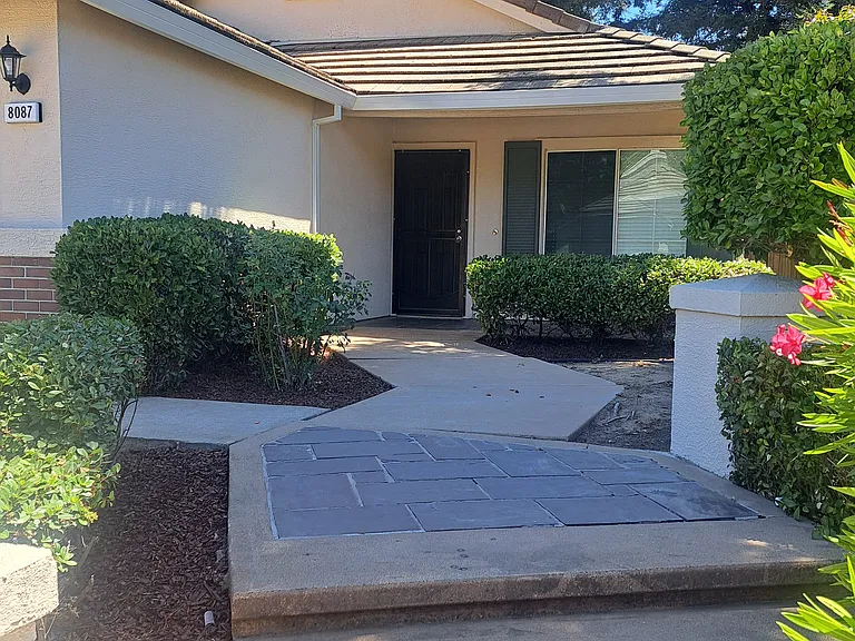 8087 Primoak Way — Photo 2