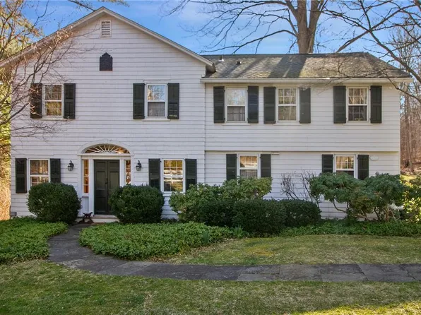 9 Salem Road, Pound Ridge, NY 10576