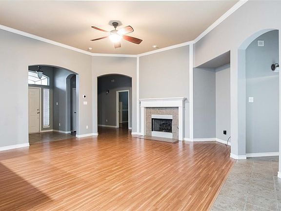 4th image of 5812 Sugar Maple Dr