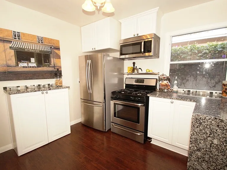 2711 Magnolia Ave — Photo 7