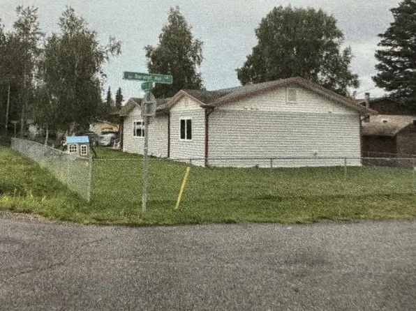 236 Craig Ave, Fairbanks, AK 99701