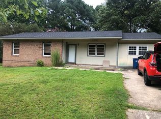 2275 Ridge Manor Dr, Fayetteville, NC 28306