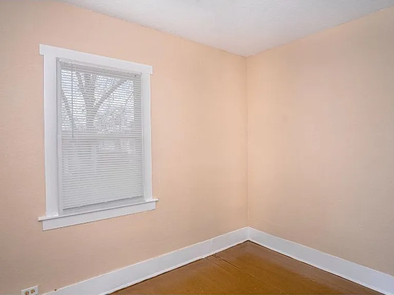 1101 Gibbs — Photo 19