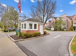 51 Forest Ave APT 25, Greenwich, CT 06870