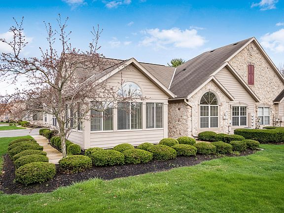 2nd image of 8912 Linksway Dr