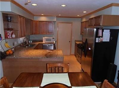 2nd image of 51160 Forestbrook Ave