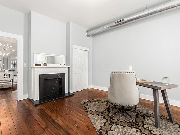 5th image of 1592 E Rich St