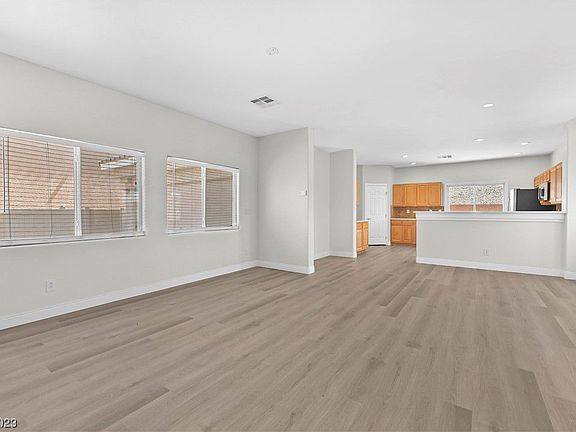 4th image of 8831 Red Fox Dr