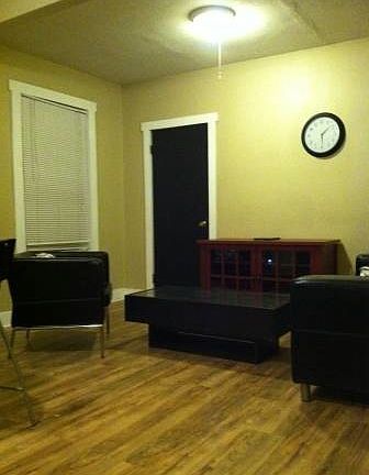 5th image of 62 Lonsdale Ave #1