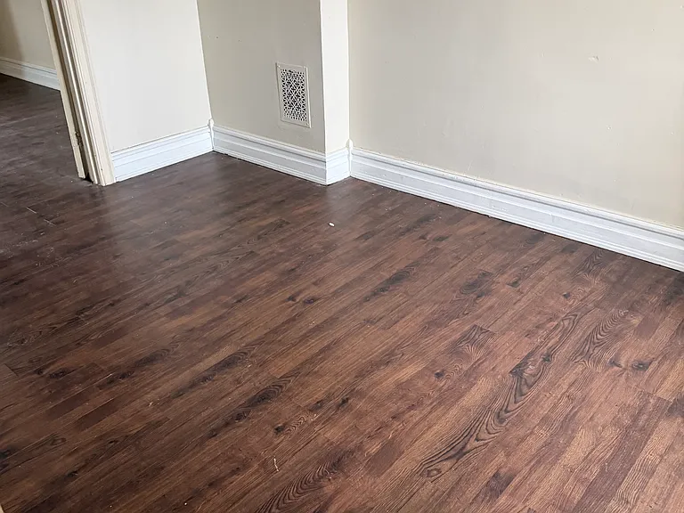 3065 Ridge Ave — Photo 4