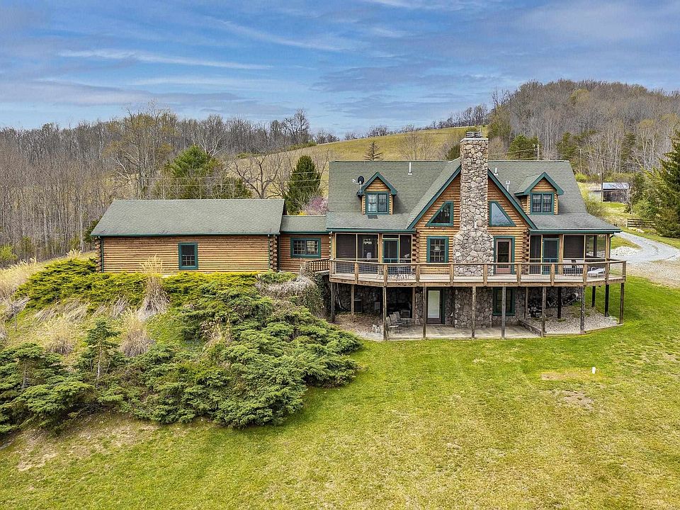 1st image of 620 Adair Hill Dr