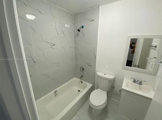 1842 Madison St #5, Hollywood, FL 33020