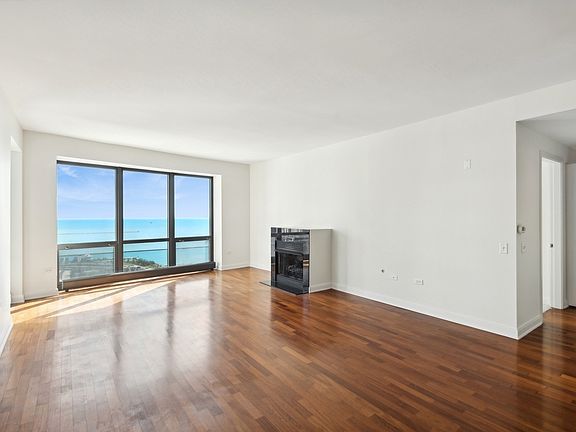 2nd image of 130 N Garland Ct APT 4103