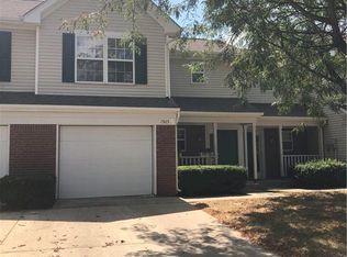 1565 Brookfield Cir, Franklin, IN 46131