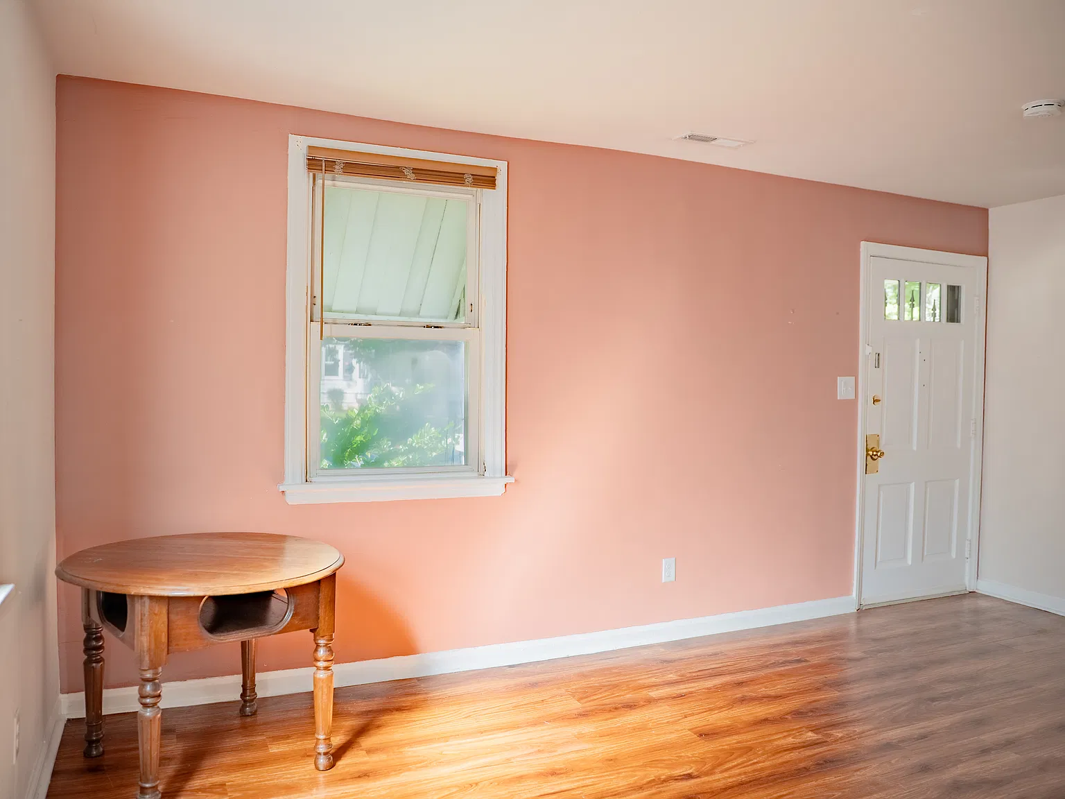 1513 Greenville Ave — Photo 4