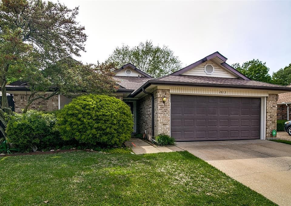 1st image of 2813 Laurel Oaks Dr