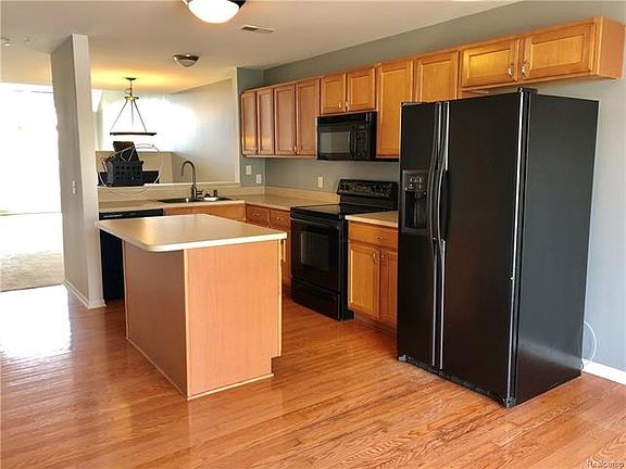5th image of 1431 Ashford Ct #66
