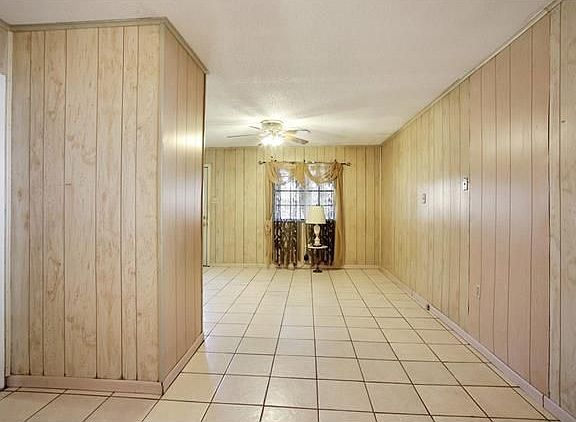 4th image of 1165 Beechwood Dr