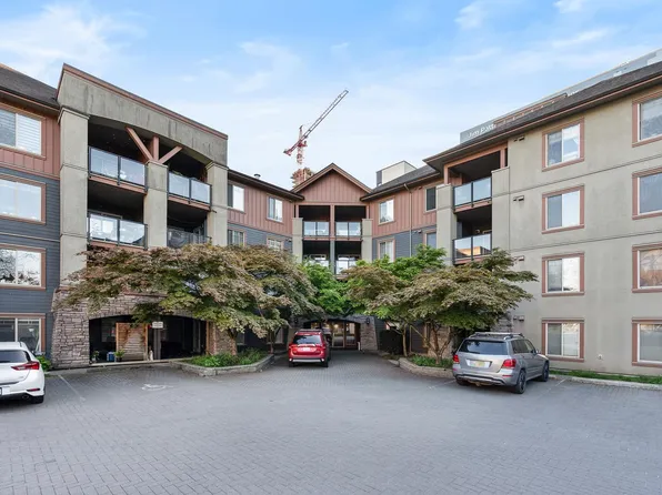 244 Sherbrooke St #2408, New Westminster, BC V3L 0A3