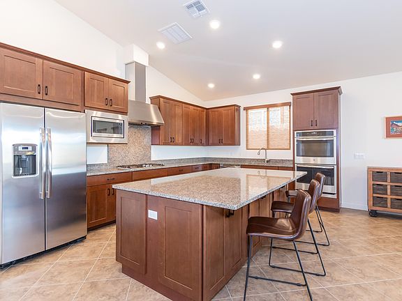 2nd image of 14374 N Whitehorn Pl