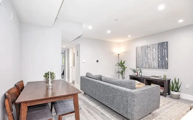 2 bed, 950 sqft, $2,900 — Photo 4