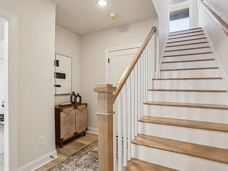 1613 Hampton St — Photo 17