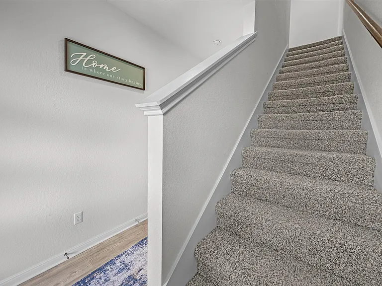 6915 Tiznow Ln — Photo 11
