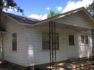 30 Nails Rd, Bolivar, TN 38008