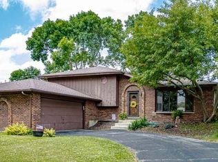 1244 Illini Dr, Lockport, IL