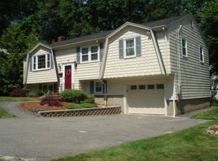 18 Randall Rd, Reading, MA 01867
