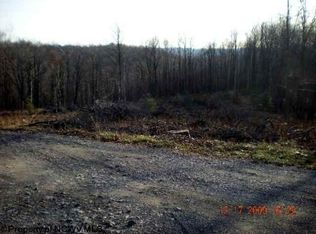 1454 Halleck Rd #A, Morgantown, WV 26508