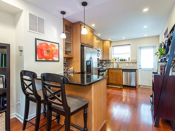 Breakfast Bar