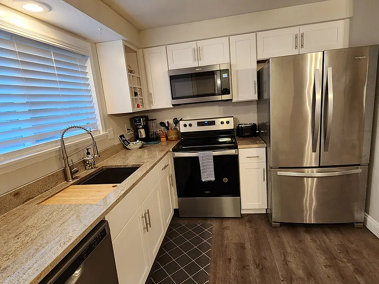 725 Rocky Road Dr — Photo 25