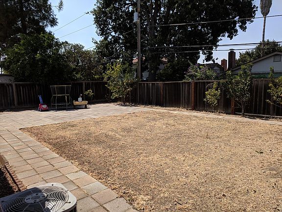 3rd image of 2649 Gomes Dr