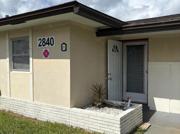 2840 Ashley Dr E APT D, West Palm Beach, FL 33415
