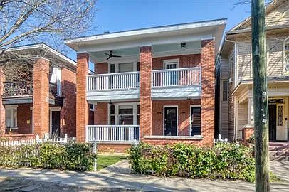 228 W 38th St