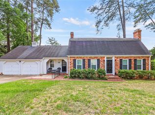 444 Holly Ln, Fayetteville, NC 28305