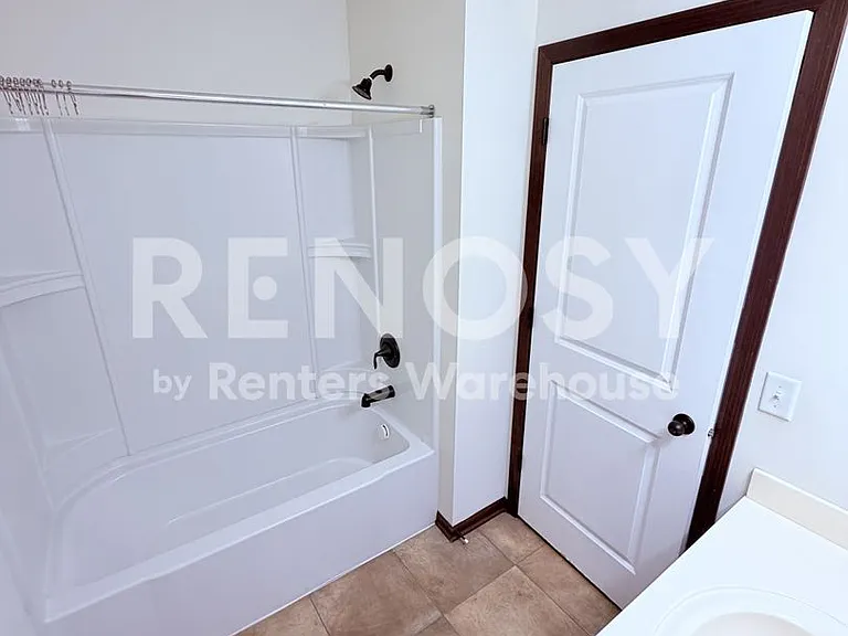 9580 Madison Dr #1 — Photo 36