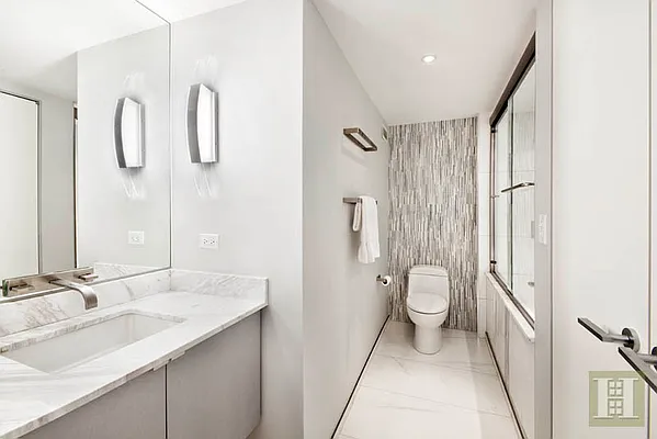 Rented by Halstead Real Estate | media 20