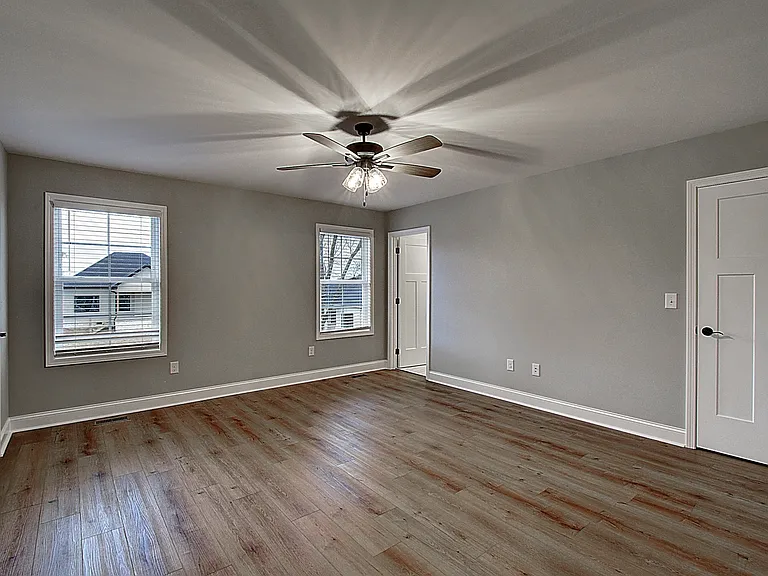 33 Atlas Way — Photo 12