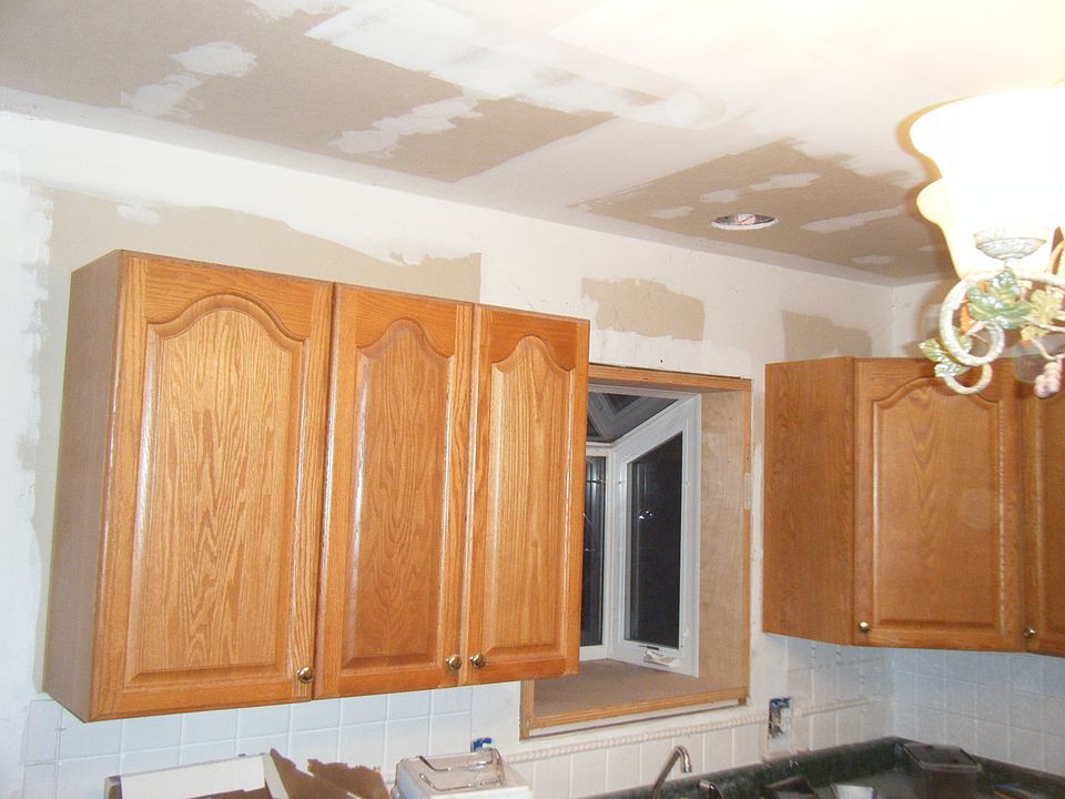 2nd image of 1254 Main St