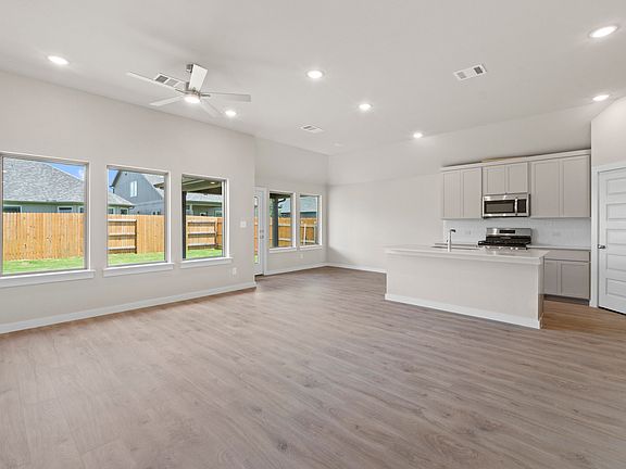 6th image of this home