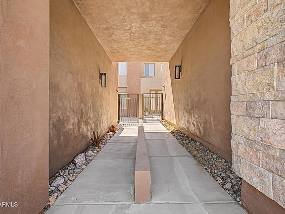 3rd image of 11673 N 136TH Street #1019