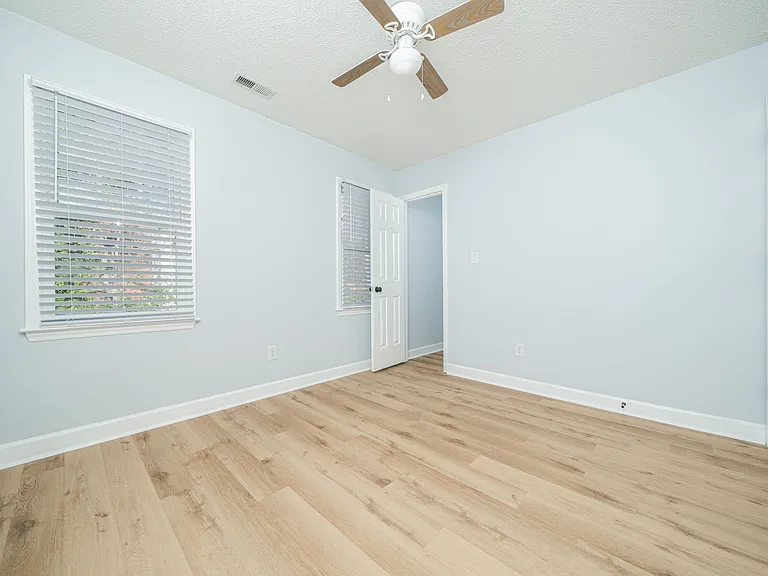 2532 Birchford Ct — Photo 36