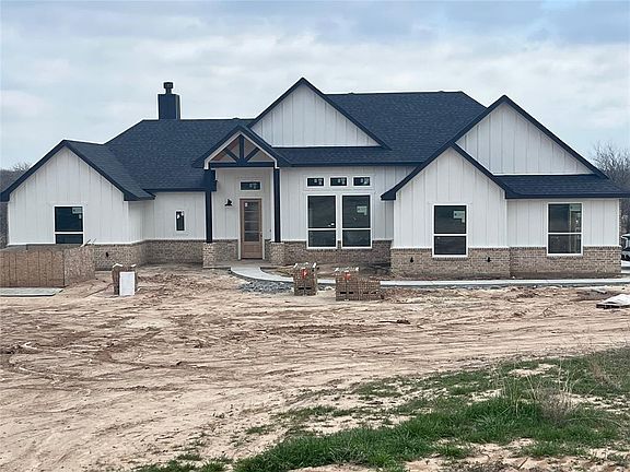 2nd image of 148 Tobiano Trce