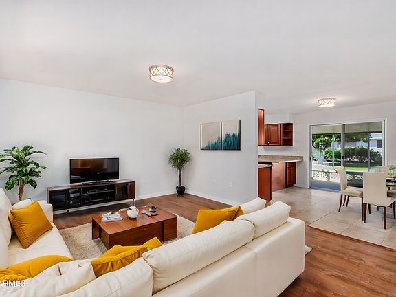 5th image of 10844 W CHERYL Drive