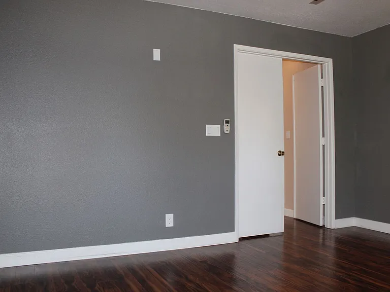 1513 Dana Way — Photo 14