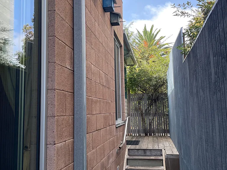 530 Brooks Ave — Photo 33