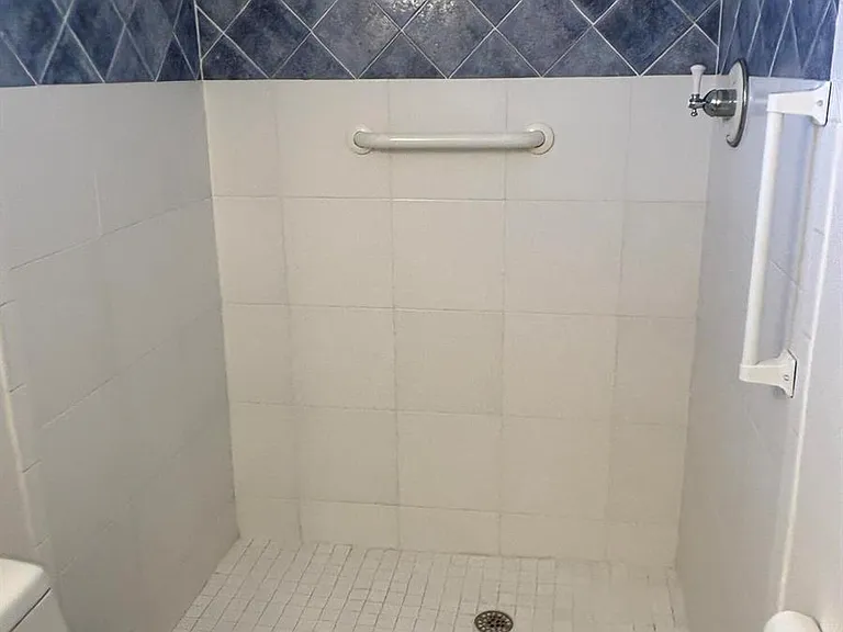 2668 Garden Dr N #312 — Photo 10