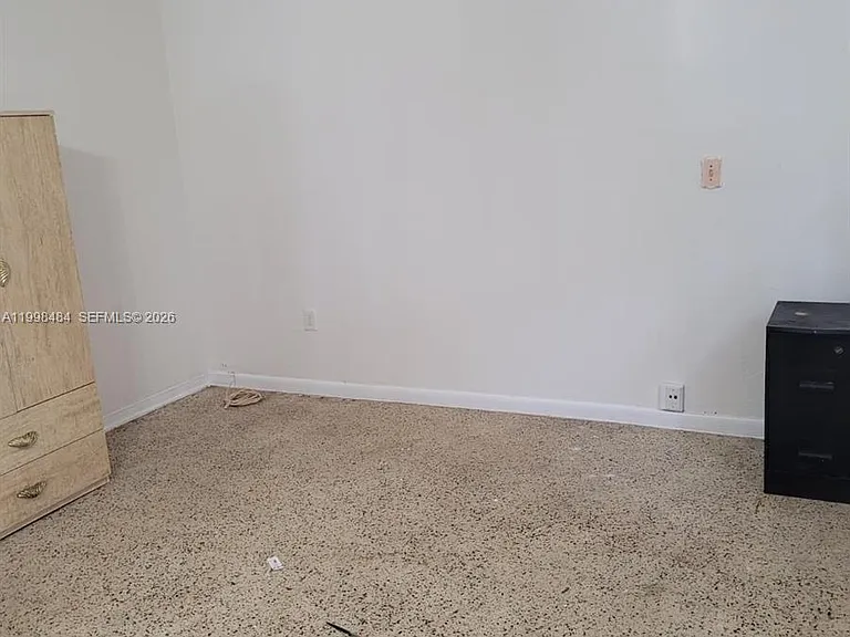 26925 SW 145th Ave — Photo 22